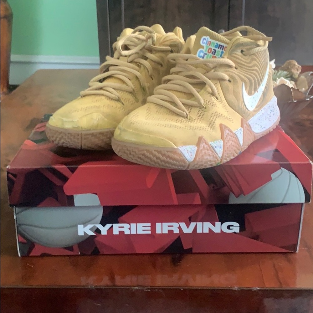 Nike Kyrie 4